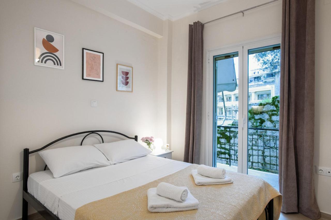 Helena'S Apartment In Corfu Town מראה חיצוני תמונה